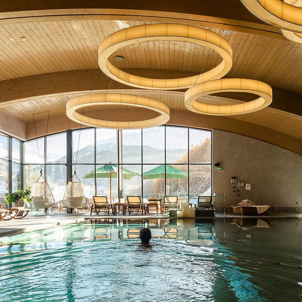 wellness hotel Sölden with indoor pool