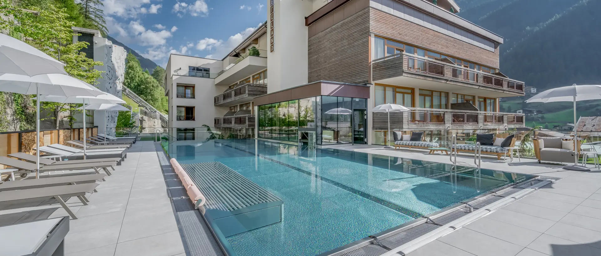 Hotel Bergland Sölden im Sommer