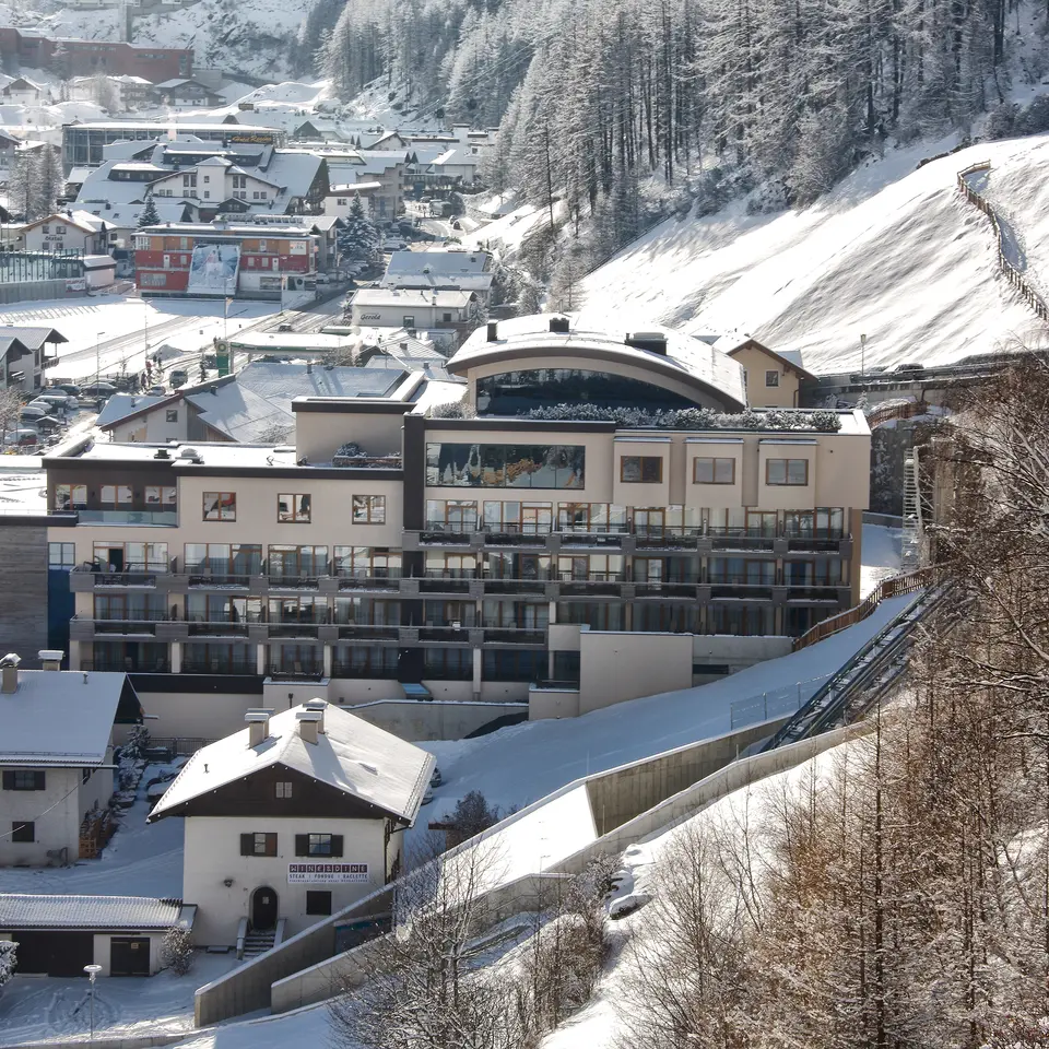 Winter hotel