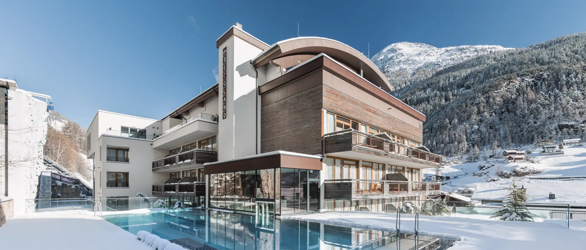 hotel Bergland Sölden in winter | © ROSSNER-Dominik Fotografie & Film