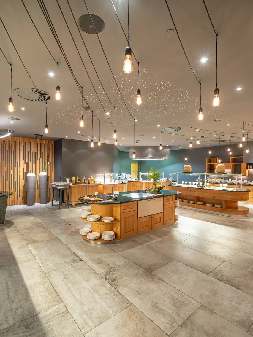 Hotel breakfast buffet  | © johannes brunner