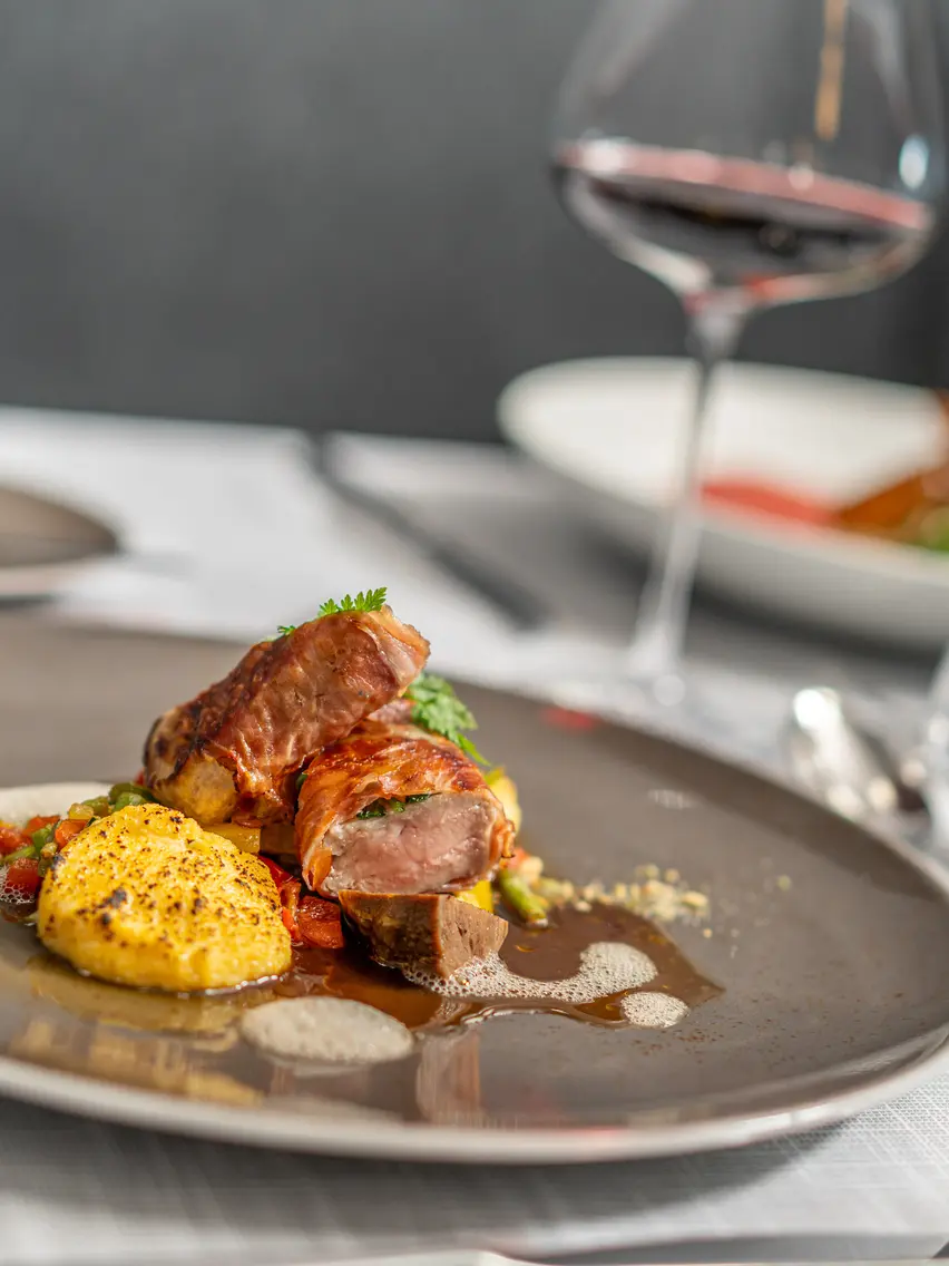 Fine dining at the Bergland Sölden | © Johannes Brunner
