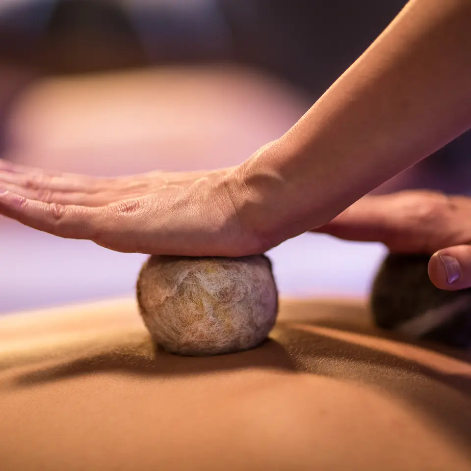 Filzbellen Massage im Wellnesshotel Sölden