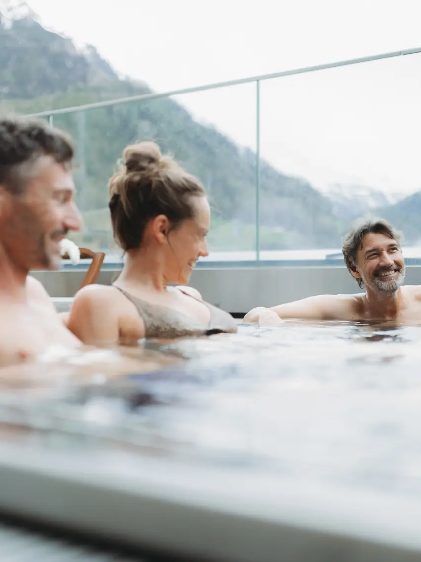 wellness in autumn in Sölden | © copyright by www.christophschoech.com