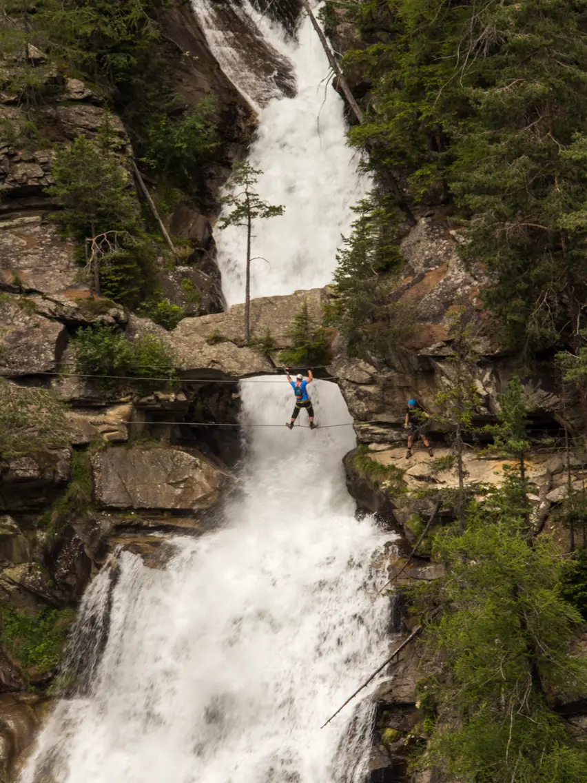 climbing Stuibenfall Ötztal valley