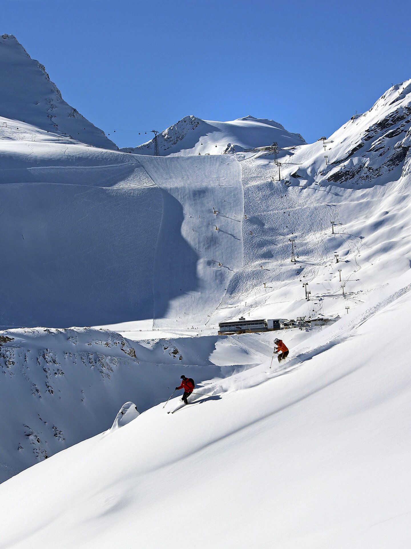 deep snow skiing Ötztal valley
