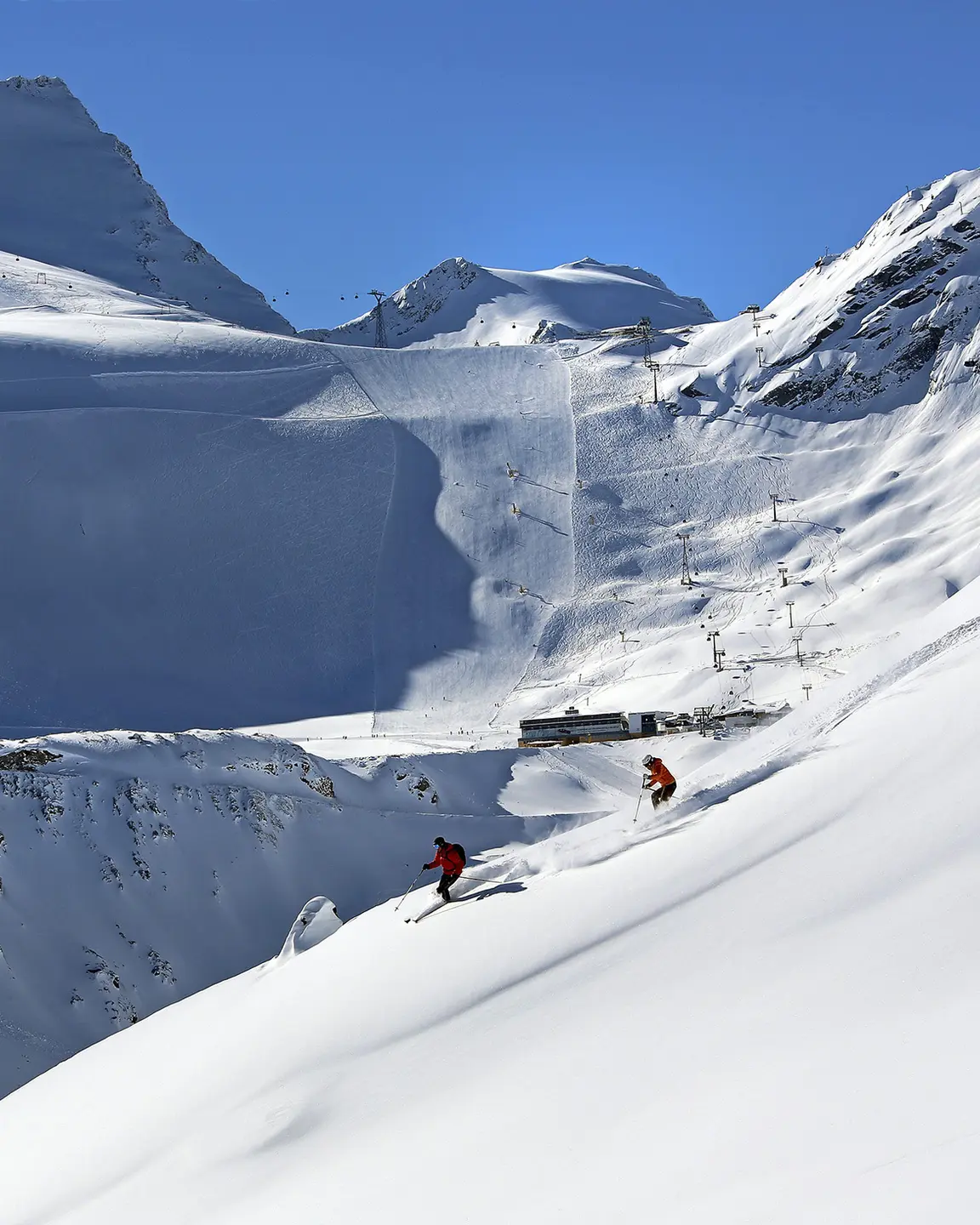 deep snow skiing Ötztal valley