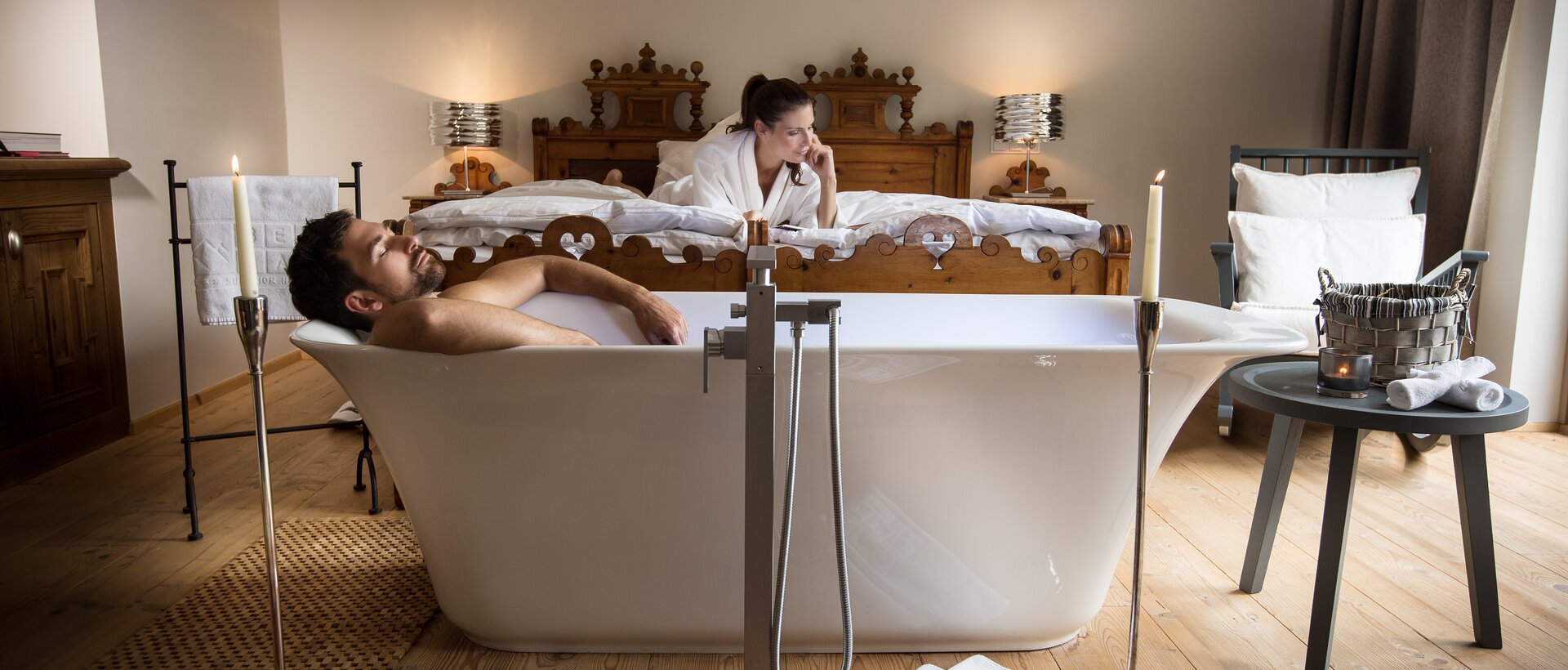 bathtub in the hotel room