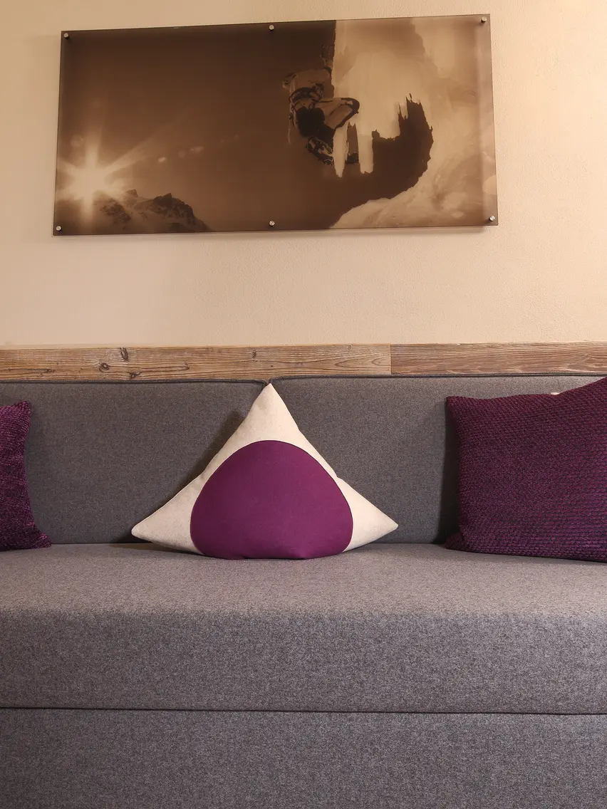 Zimmer Hotel Bergland Sölden | © Alle Rechte bei Familie Grüner