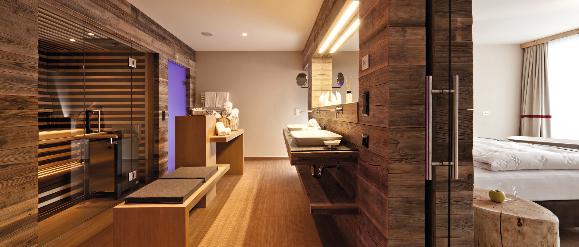 hotel room with own sauna | © No Limit Fotodesign